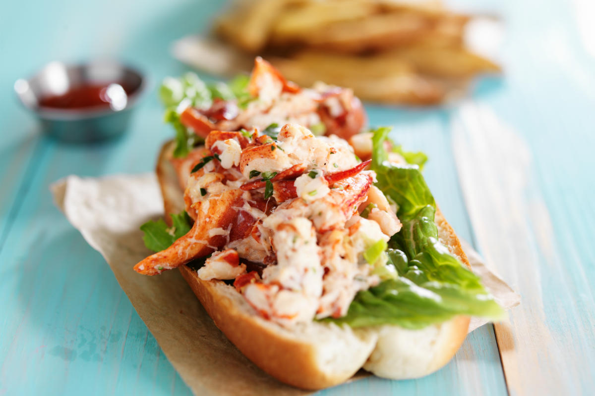Maine Lobster Roll 